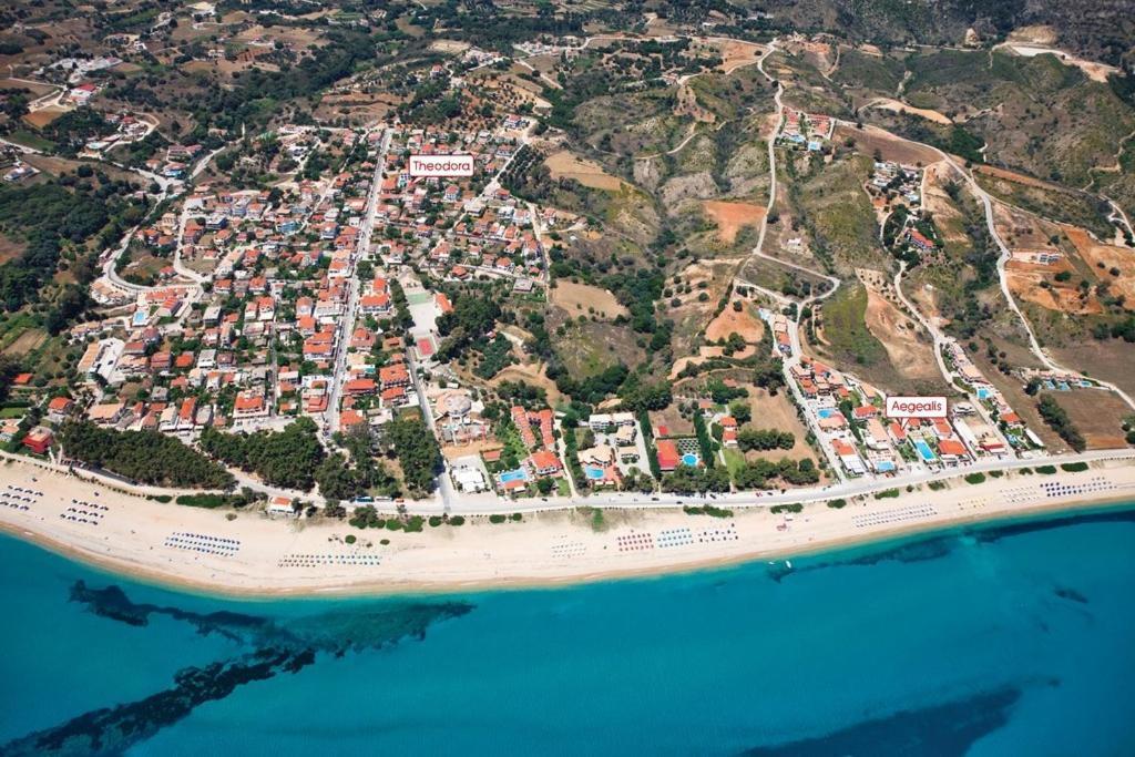 Theodora Studios & Apartments Skala  Bagian luar foto