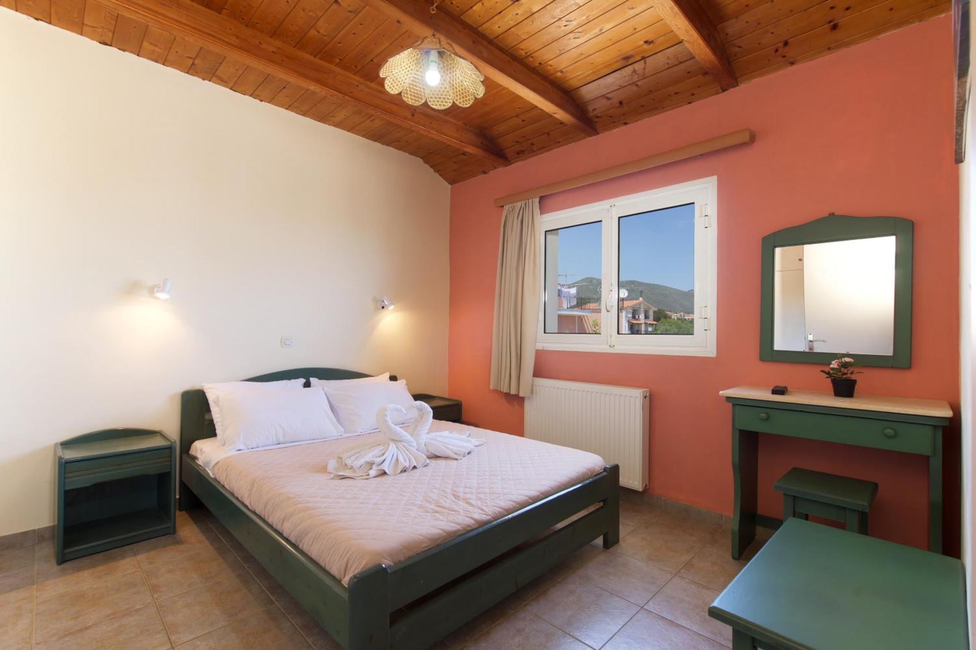 Theodora Studios & Apartments Skala  Bagian luar foto