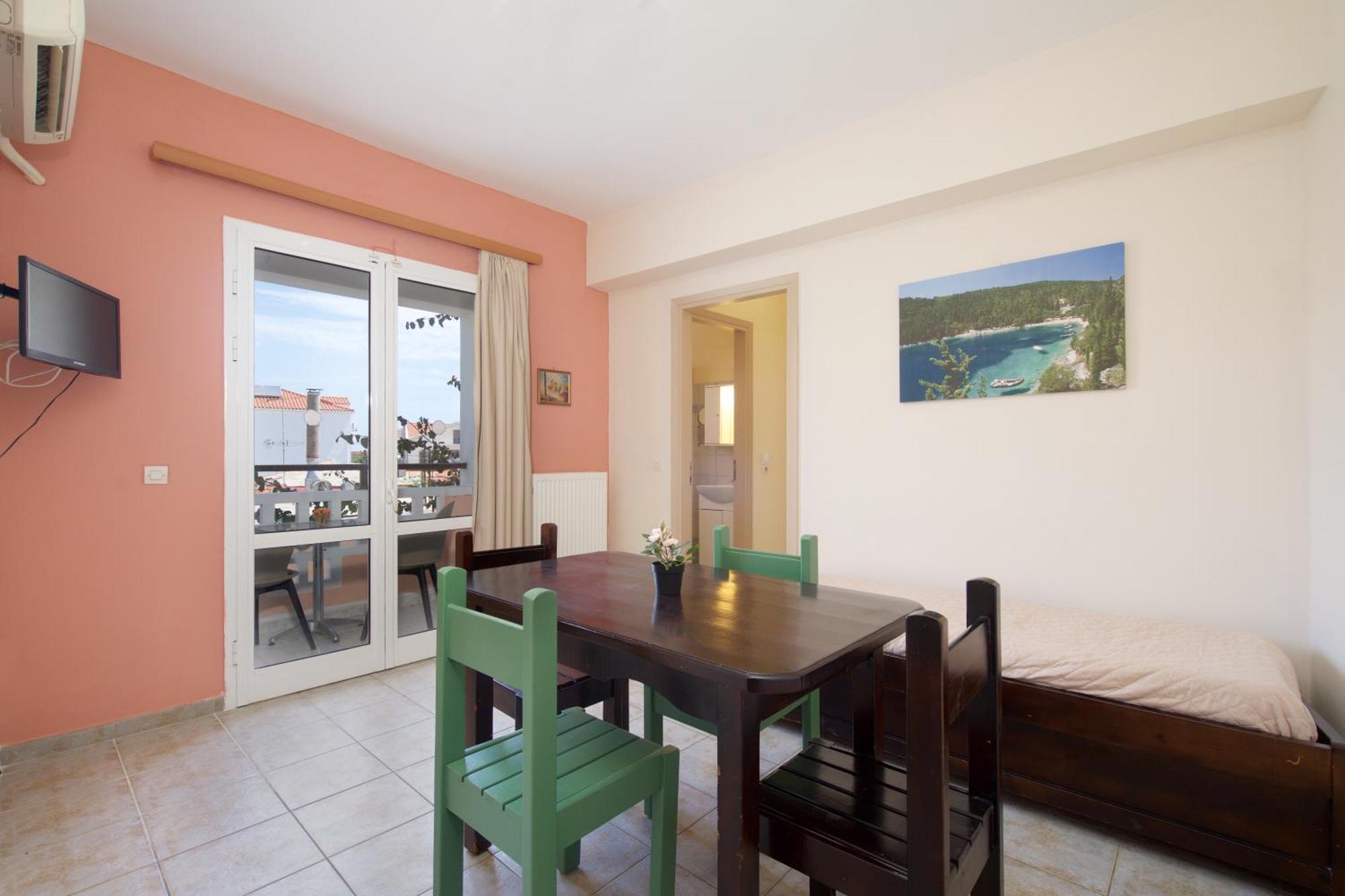 Theodora Studios & Apartments Skala  Bagian luar foto