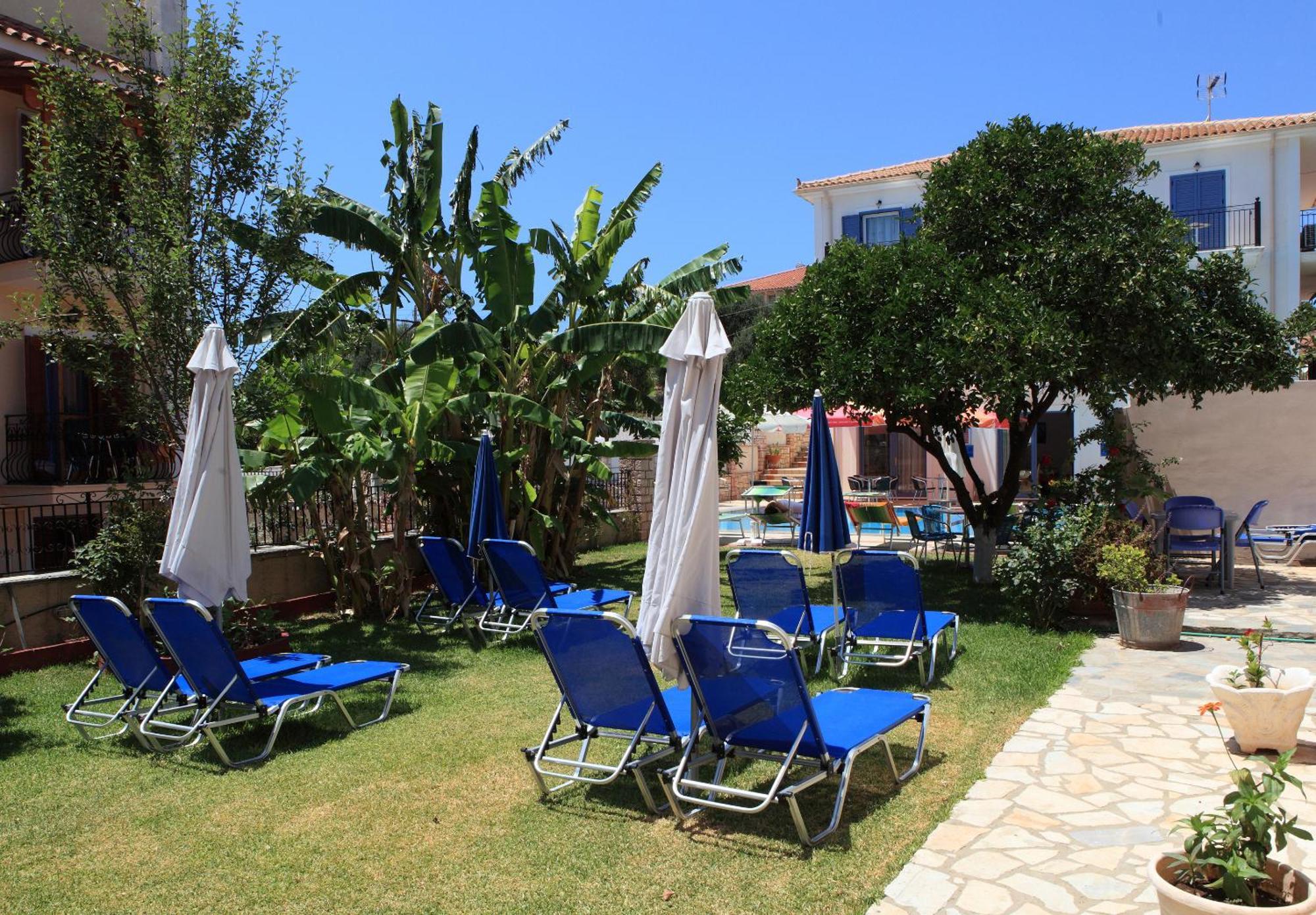 Theodora Studios & Apartments Skala  Bagian luar foto